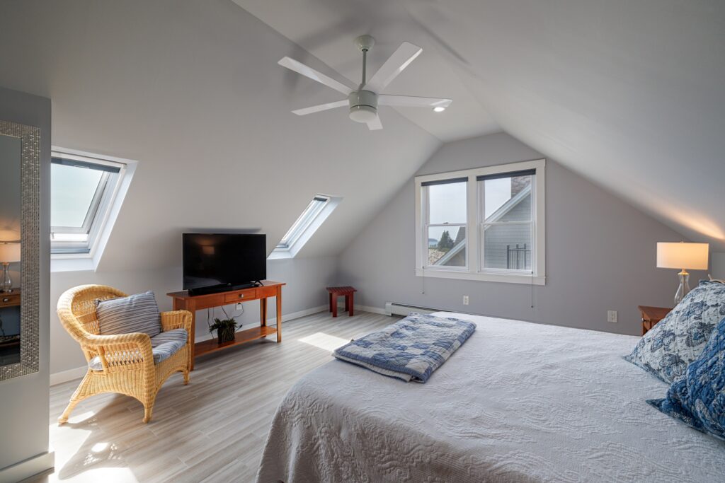 Sea Duck Cottage Guest House Bedroom | Maine Vacation Rental